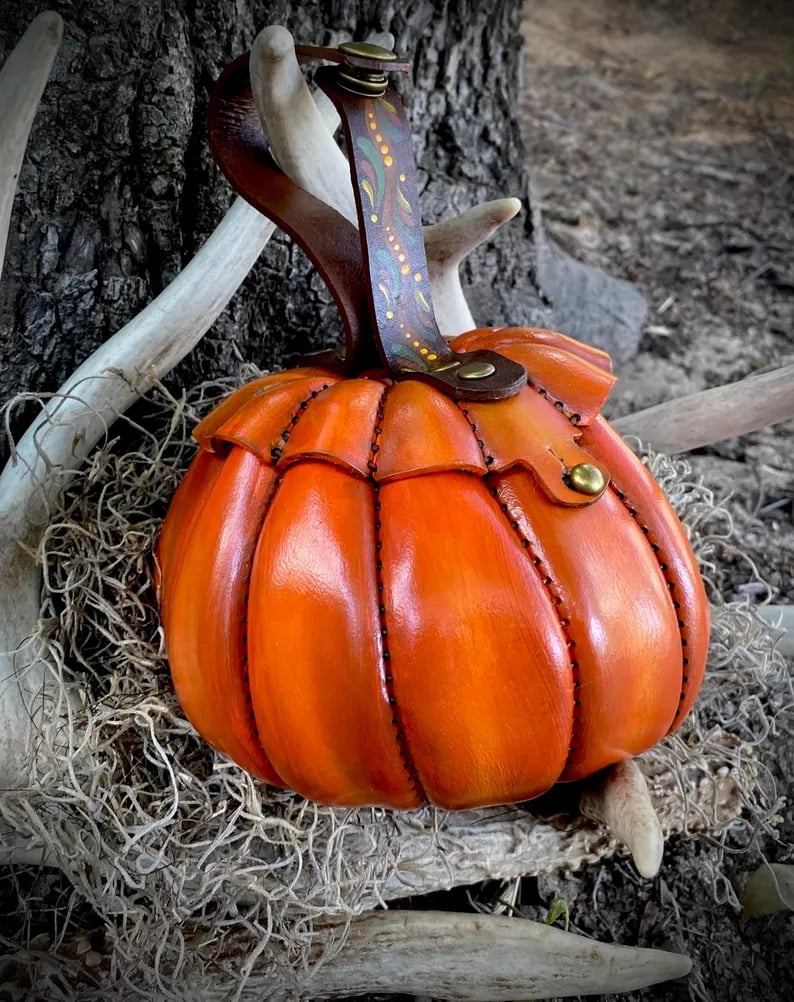 🔥 New Hot Selling 🎃 Pumpkin Leather Foraging Pouch