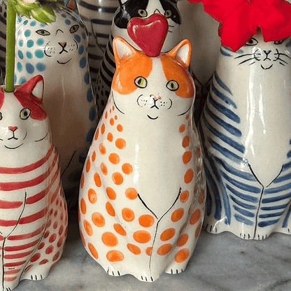 🐱 Hand-Painted Cat Vase Collection