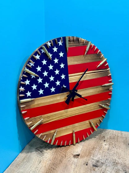 🔥🎁 Handmade Patriotic American Flag Clock — Perfect Gift for Veterans & Patriots