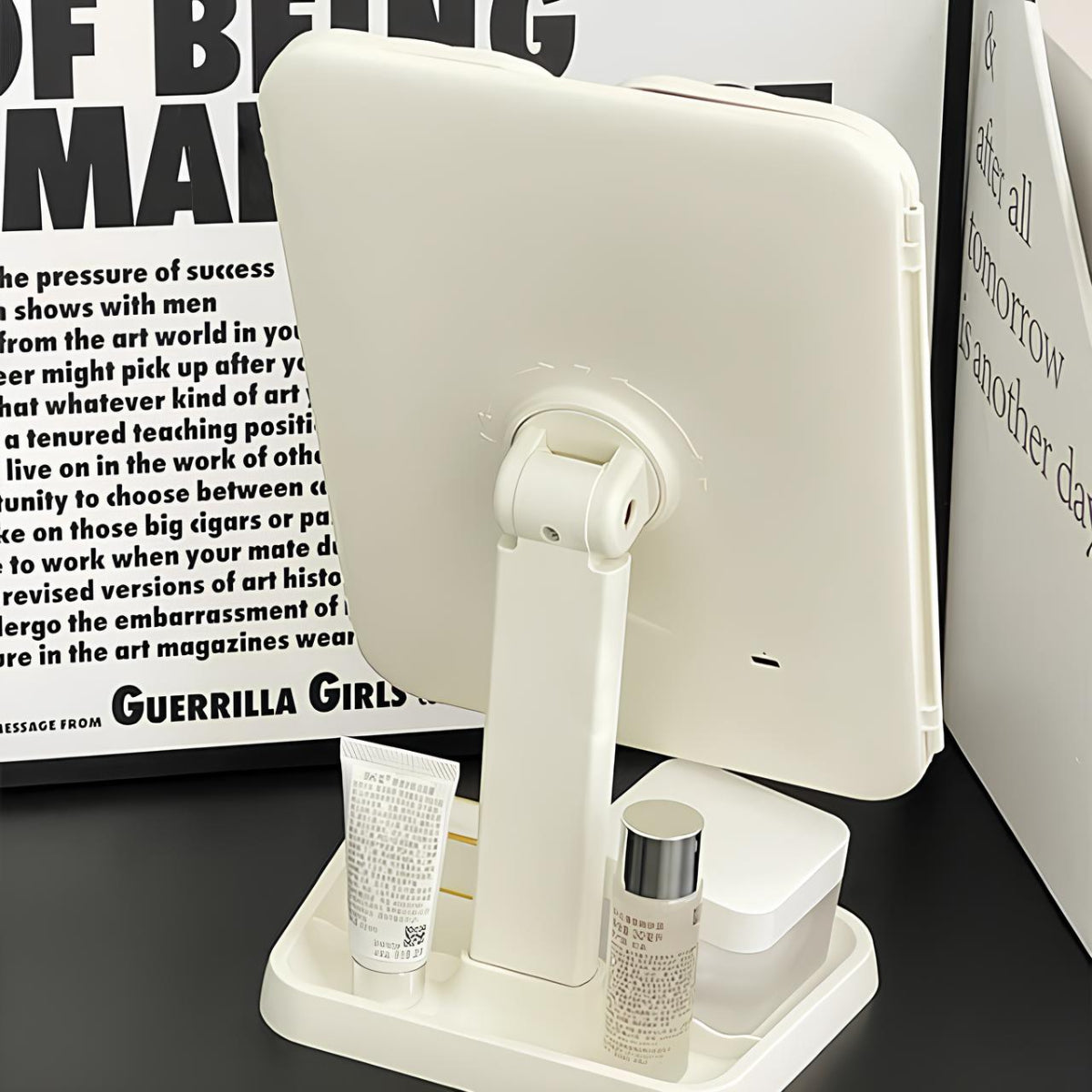 💄Adjustable Removable Cosmetic Mirror