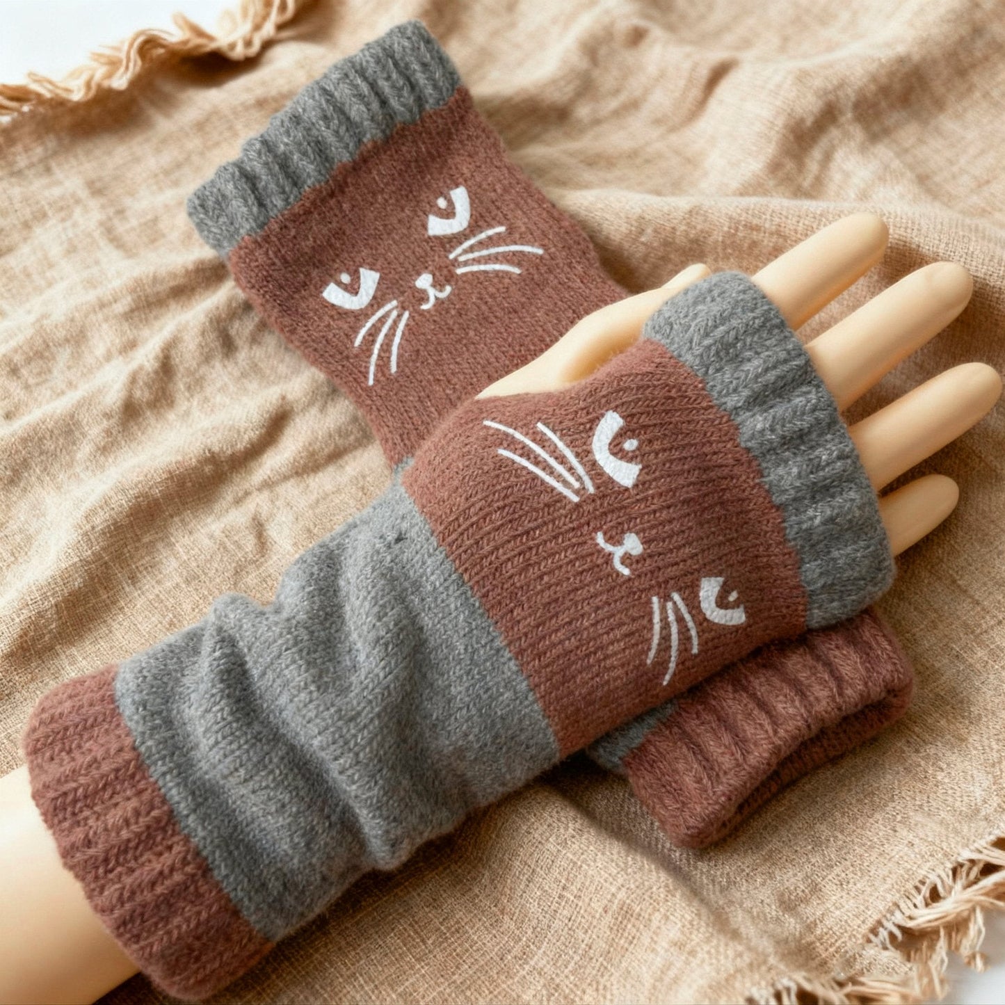 💥Buy 2 Get 1 Free — Cute Women’s Knitted Cat Gloves🐱