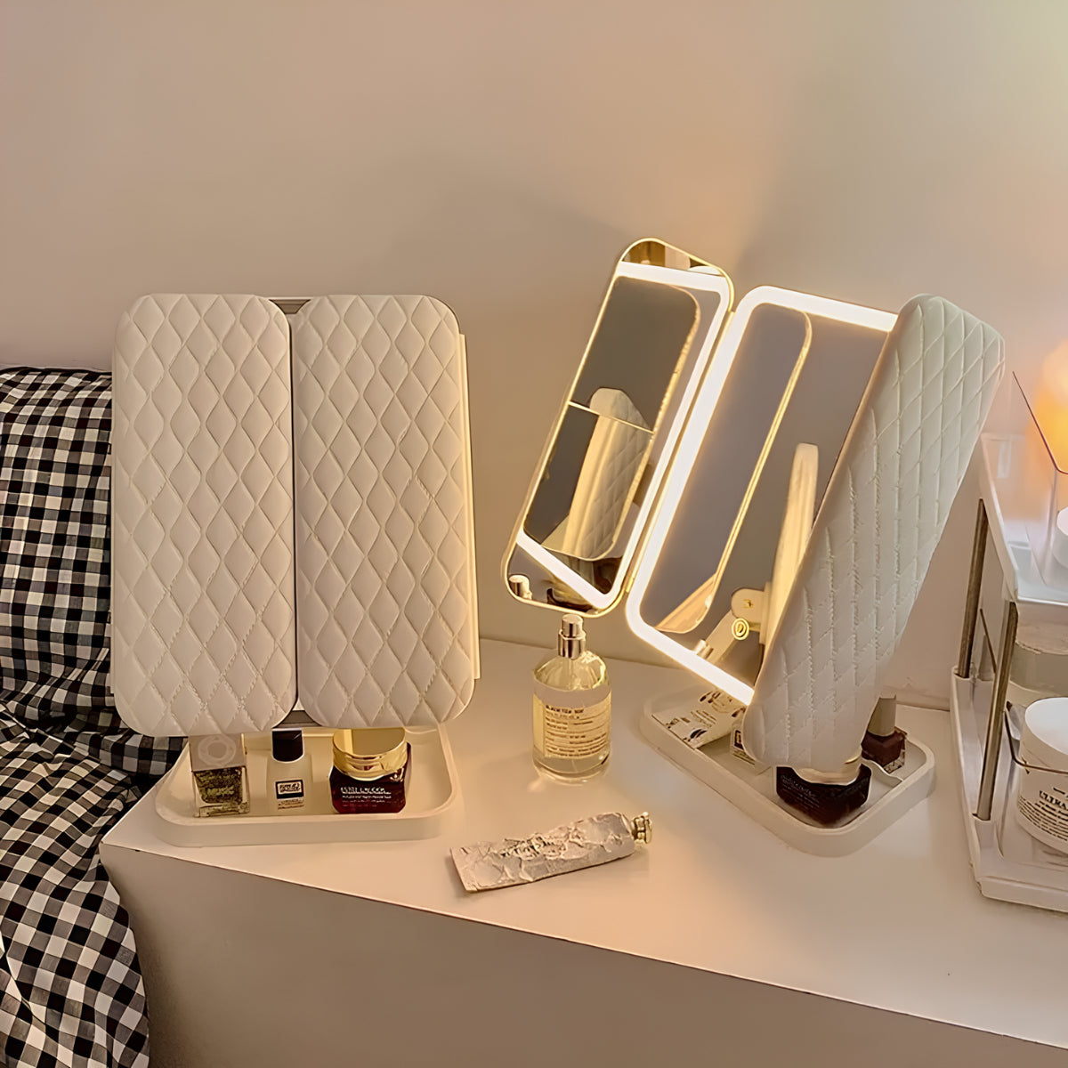 💄Adjustable Removable Cosmetic Mirror